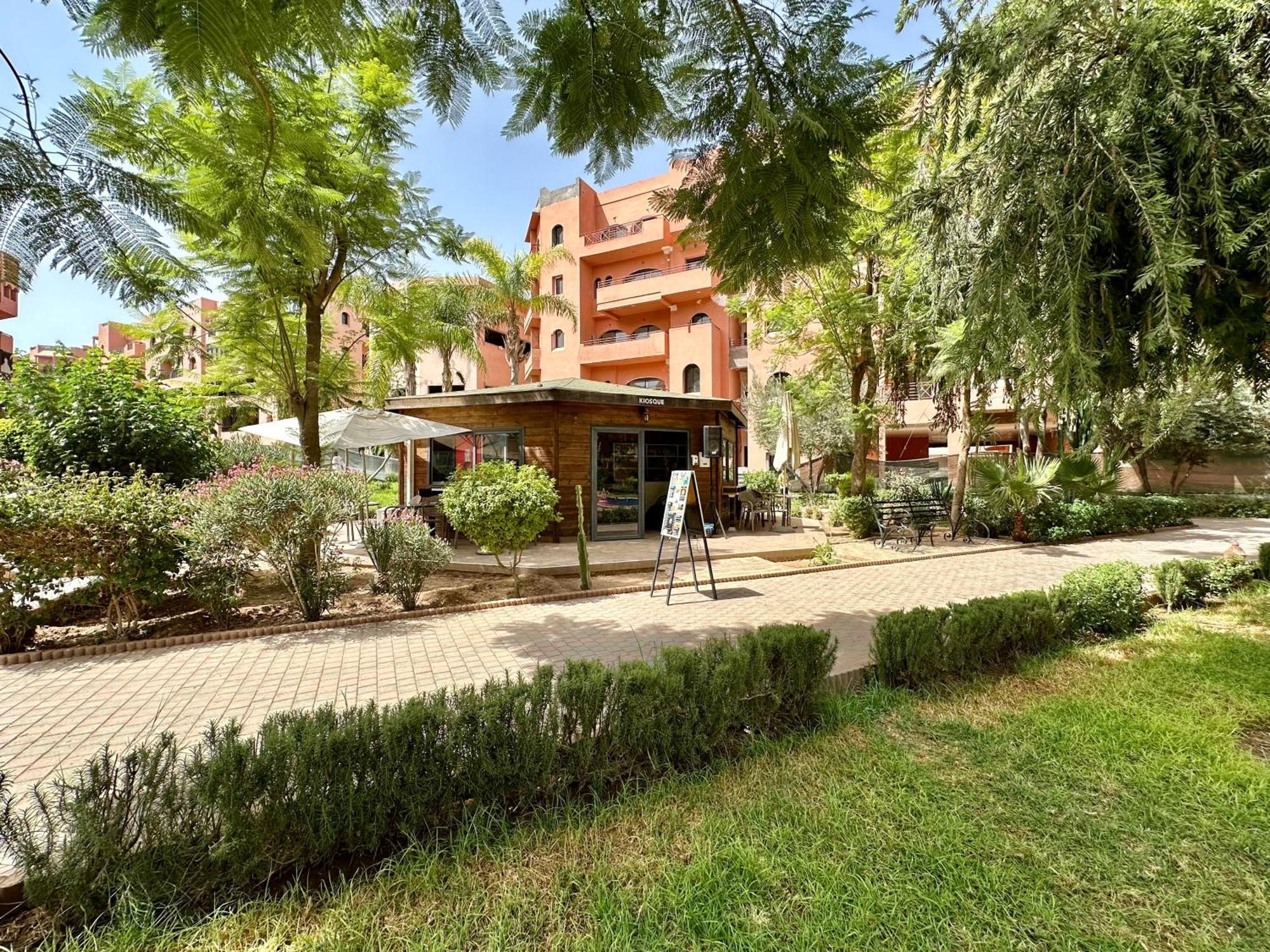 Oasis De Detente Avec Terrasse Et Vue Sur Piscine Marrakesch Exterior foto