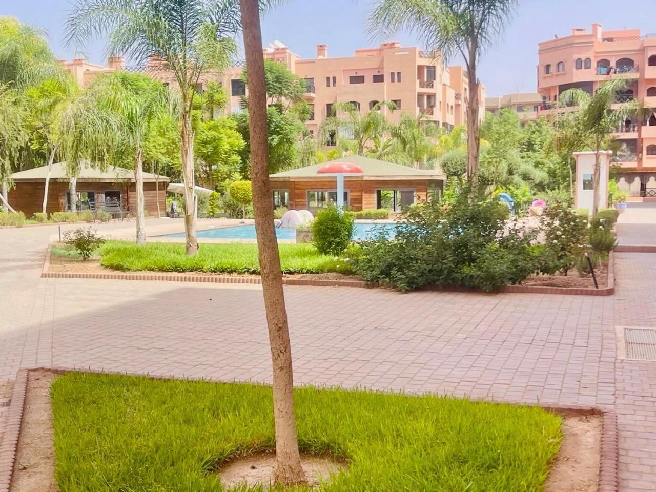 Oasis De Detente Avec Terrasse Et Vue Sur Piscine Marrakesch Exterior foto
